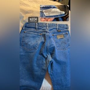 Wrangler, 33x33, blue jeans
